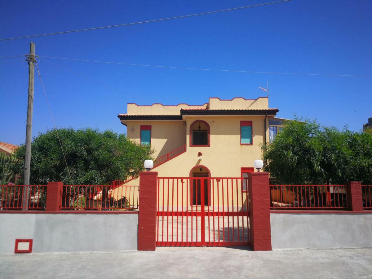 Maison Du Soleil Agnone Bagni Luaran gambar